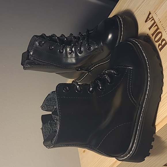 Boots for kids - Picture 3 of 3